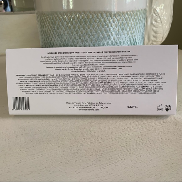 ICONIC LONDON Beachside Babe Eyeshadow Palette - Picture 6 of 8